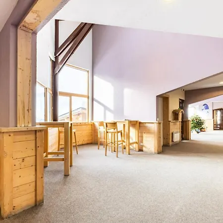Aster - Maeva - 4 Pieces 8 Personnes Prestige Mae-4148 * Avoriaz